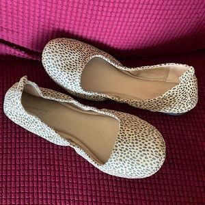 Leopard print flats